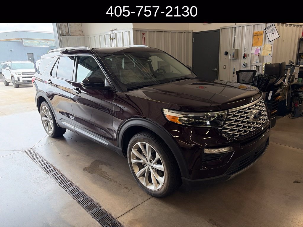Used 2023 Ford Explorer Platinum w/ Technology Package AWD/4WD image 15