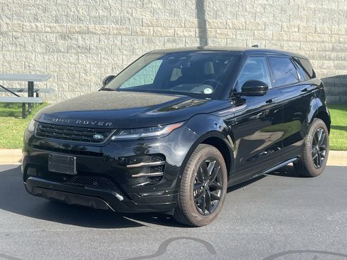 Certified 2024 Land Rover Range Rover Evoque Dynamic SE AWD/4WD image 2