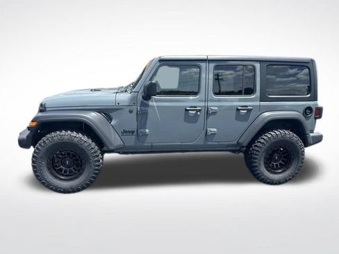 Used 2024 Jeep Wrangler Unlimited Sport AWD/4WD image 2