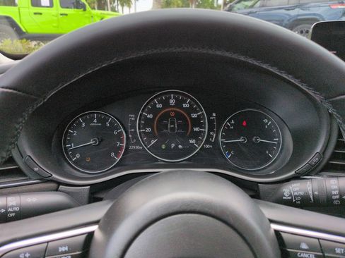 Used 2025 MAZDA CX-30 Carbon AWD/4WD image 28