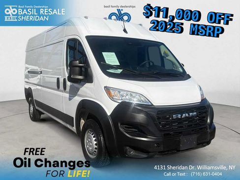 Used 2025 RAM ProMaster 2500 FWD image 1
