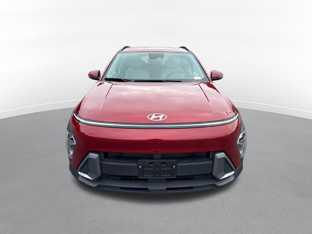 Used 2024 Hyundai Kona SEL AWD/4WD image 3