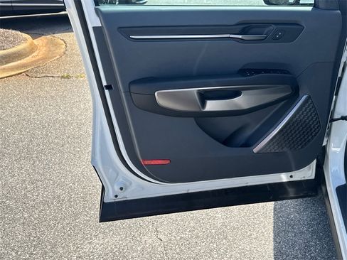 New 2024 Kia EV9 Light image 10