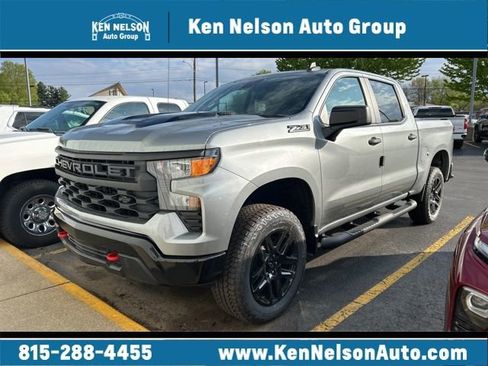 New 2026 Chevrolet Silverado 1500 Custom Trail Boss AWD/4WD image 1