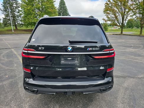 Used 2023 BMW X7 M60i AWD/4WD image 5