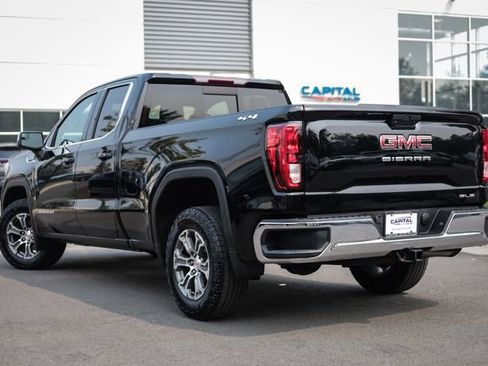 Used 2019 GMC Sierra 1500 SLE w/ SLE Value Package AWD/4WD image 12