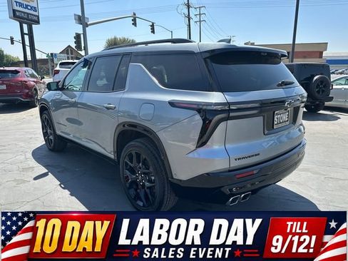 Certified 2024 Chevrolet Traverse RS w/ LPO, Floor Liner Package FWD image 5