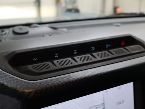 Used 2021 Ford Bronco First Edition image 23