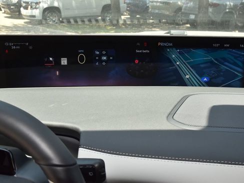 New 2026 Lincoln Navigator Reserve AWD/4WD image 27