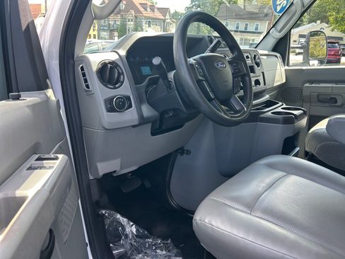 Certified 2021 Ford E-350 and Econoline 350 Super Duty w/ Power Windows & Locks Group RWD image 5