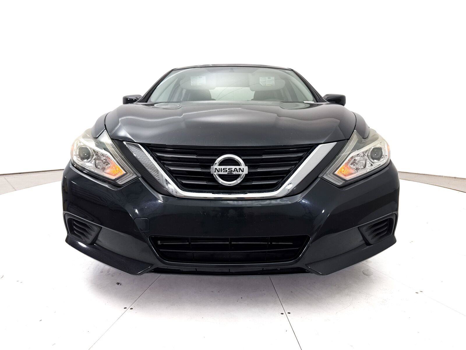 Used 2016 Nissan Altima 2.5 S w/ Power Driver Seat Package FWD image 9
