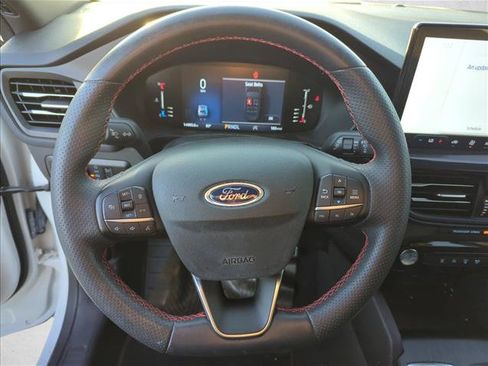 Used 2023 Ford Escape ST-Line w/ Tech Pack #1 FWD image 13