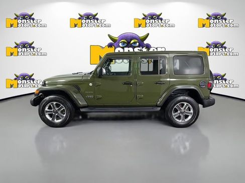 Used 2021 Jeep Wrangler Unlimited Sahara w/ Uconnect 4C Nav & Sound Group AWD/4WD image 8