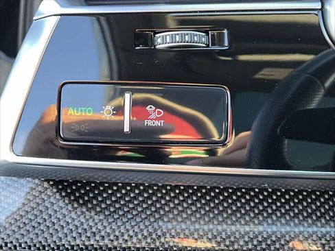 Used 2022 Audi SQ7 Prestige w/ Prestige Package image 23