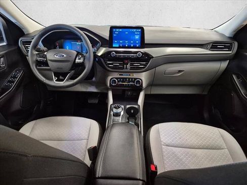 Certified 2024 Ford Escape Active AWD/4WD image 18
