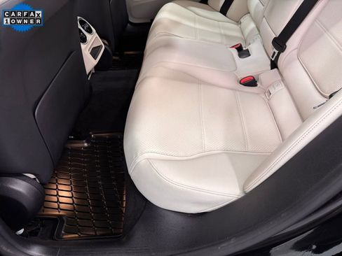 Certified 2023 Mercedes-Benz C 300 4MATIC Sedan image 20