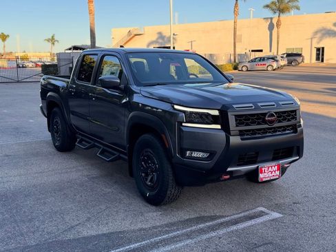 New 2026 Nissan Frontier Pro-X image 2