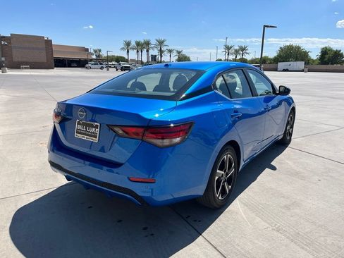 Used 2025 Nissan Sentra SV FWD image 7