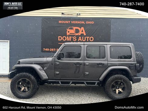Used 2019 Jeep Wrangler Unlimited Sahara AWD/4WD image 1