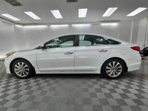 Used 2016 Hyundai Sonata Sport w/ Option Group 1V FWD image 9
