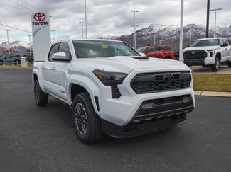 New 2026 Toyota Tacoma TRD Sport video 2