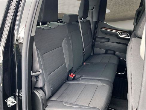 New 2026 GMC Sierra 1500 Elevation image 11