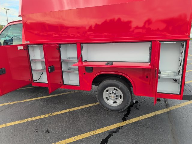 New 2026 Chevrolet Express 3500 w/ Power Convenience Package RWD image 51