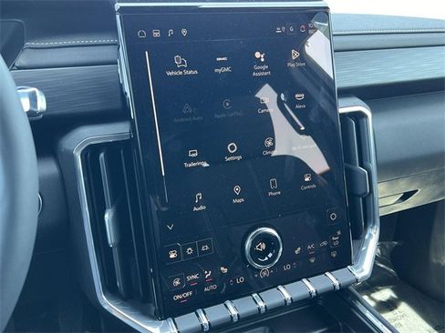 New 2025 GMC Acadia Elevation image 16