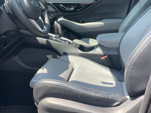 Certified 2024 Subaru Outback Limited AWD/4WD image 10