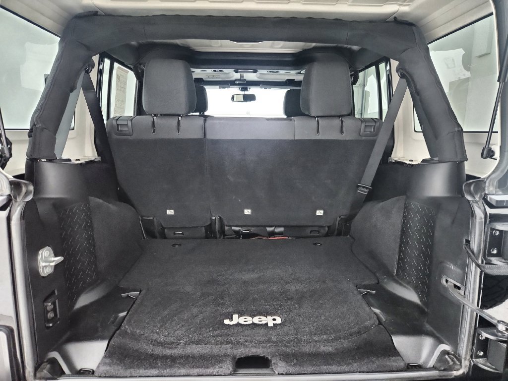 Used 2016 Jeep Wrangler Unlimited Sport w/ Quick Order Package 24S AWD/4WD image 33