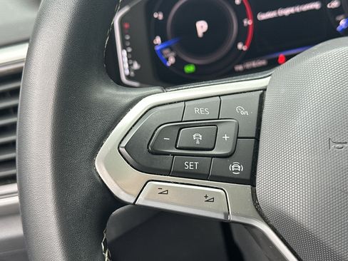 Used 2022 Volkswagen Atlas SE w/ Panoramic Sunroof Package image 21