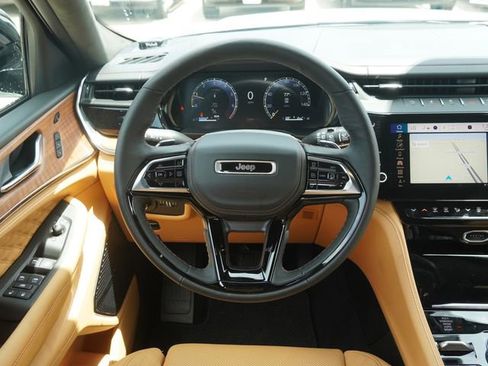 New 2026 Jeep Grand Cherokee Summit AWD/4WD image 17