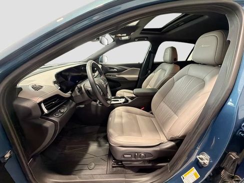 Used 2024 Buick Envista Avenir FWD image 18