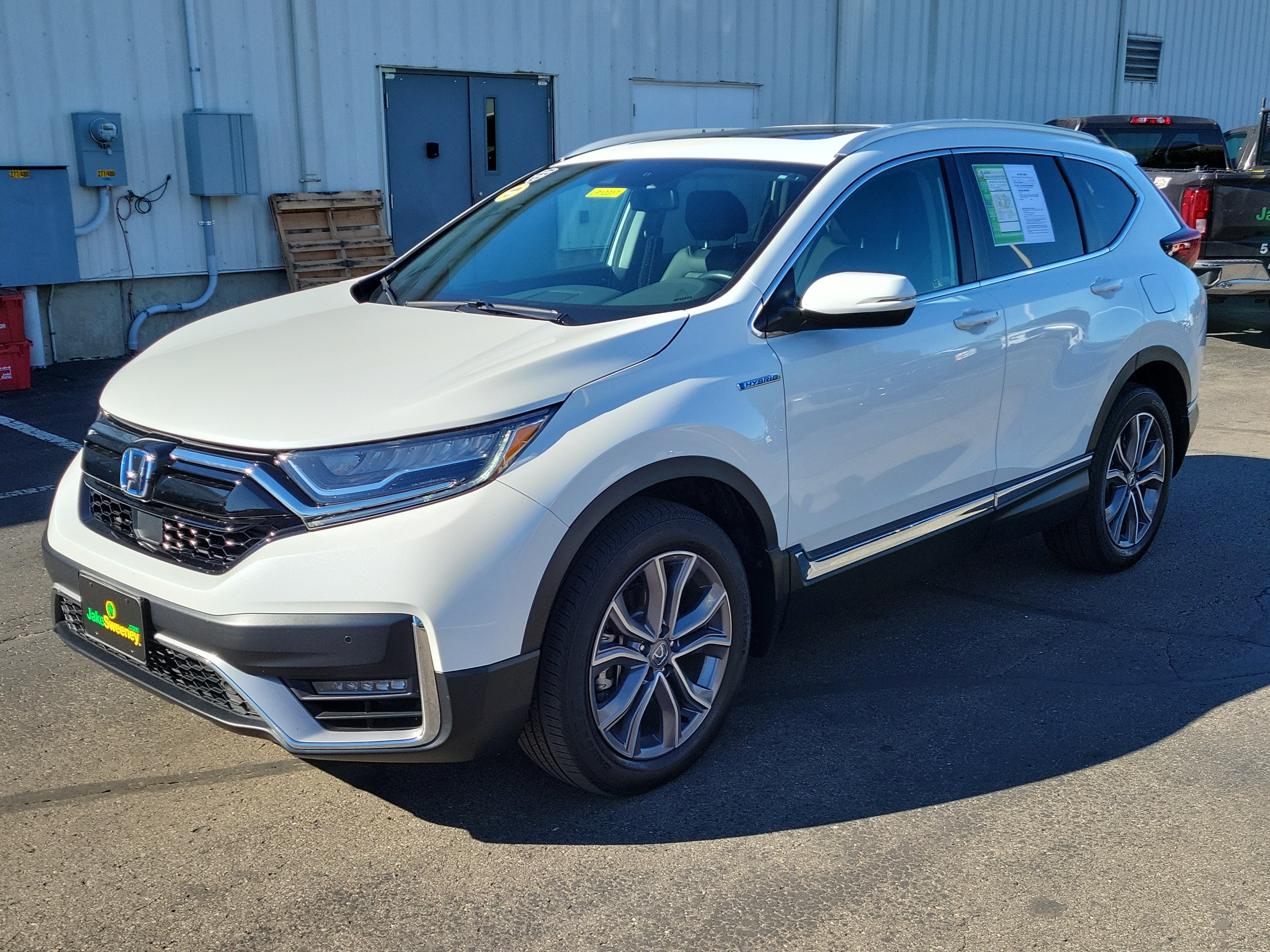 Used 2020 Honda CR-V Touring image 2