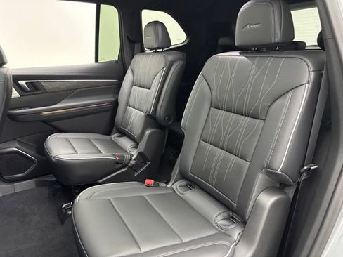 New 2026 Buick Enclave Avenir w/ Super Cruise Package AWD/4WD image 46