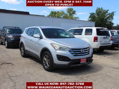 Used 2014 Hyundai Santa Fe Sport AWD/4WD image 2