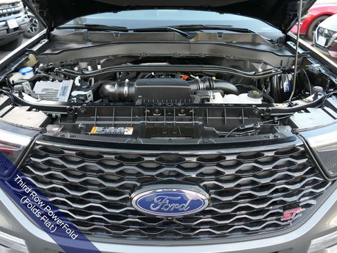 Used 2023 Ford Explorer ST w/ Equipment Group 401A image 29
