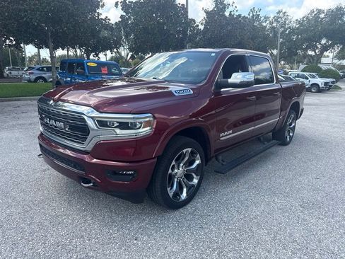 Used 2023 RAM 1500 Limited AWD/4WD image 2