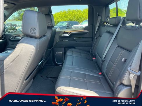 Used 2022 Chevrolet Silverado 1500 High Country w/ Z71 Off-Road Package AWD/4WD image 30