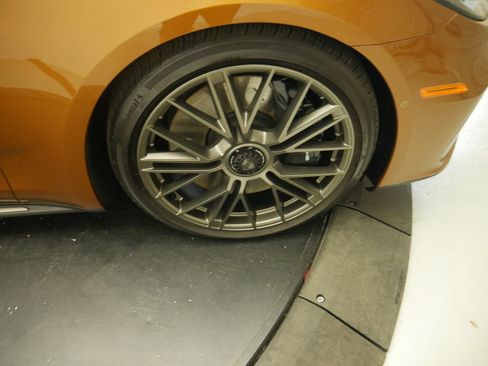 Certified 2025 Porsche Panamera Turbo AWD/4WD image 17