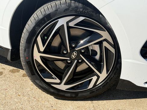 Certified 2026 Hyundai Sonata SEL FWD image 10