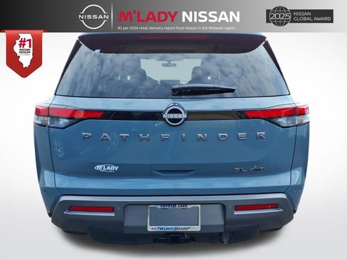 New 2026 Nissan Pathfinder SL image 6