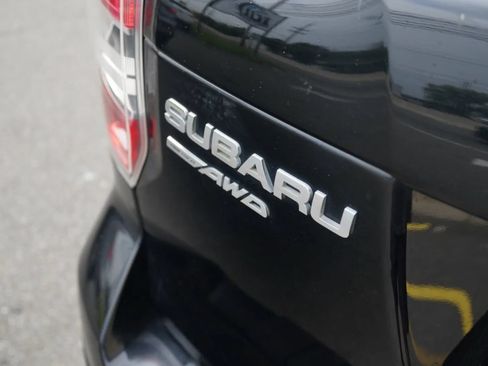 Used 2016 Subaru Forester 2.5i Limited AWD/4WD image 12