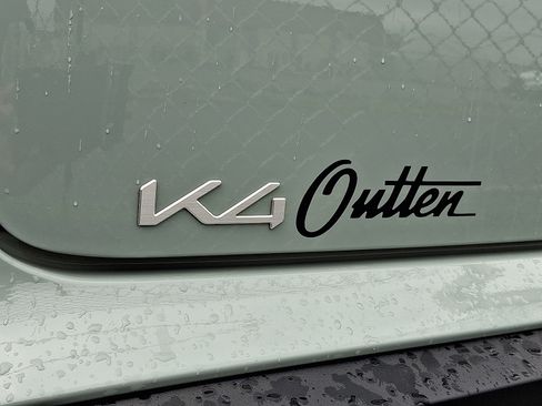 Used 2025 Kia K4 FWD image 5