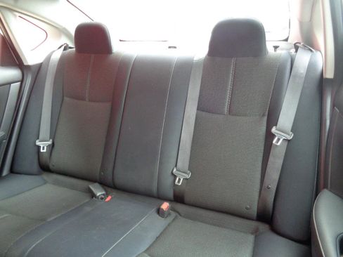 Used 2017 Nissan Sentra S image 8