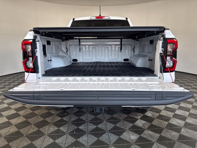 Used 2025 Ford Ranger Lariat w/ FX4 Off-Road Package AWD/4WD image 21