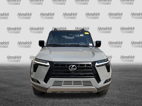 Certified 2026 Lexus GX 550 AWD/4WD image 3