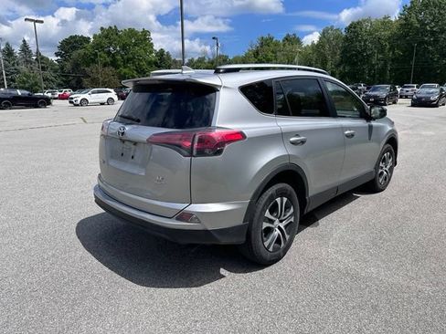 Used 2018 Toyota RAV4 LE w/ All Weather Liner Package AWD/4WD image 3