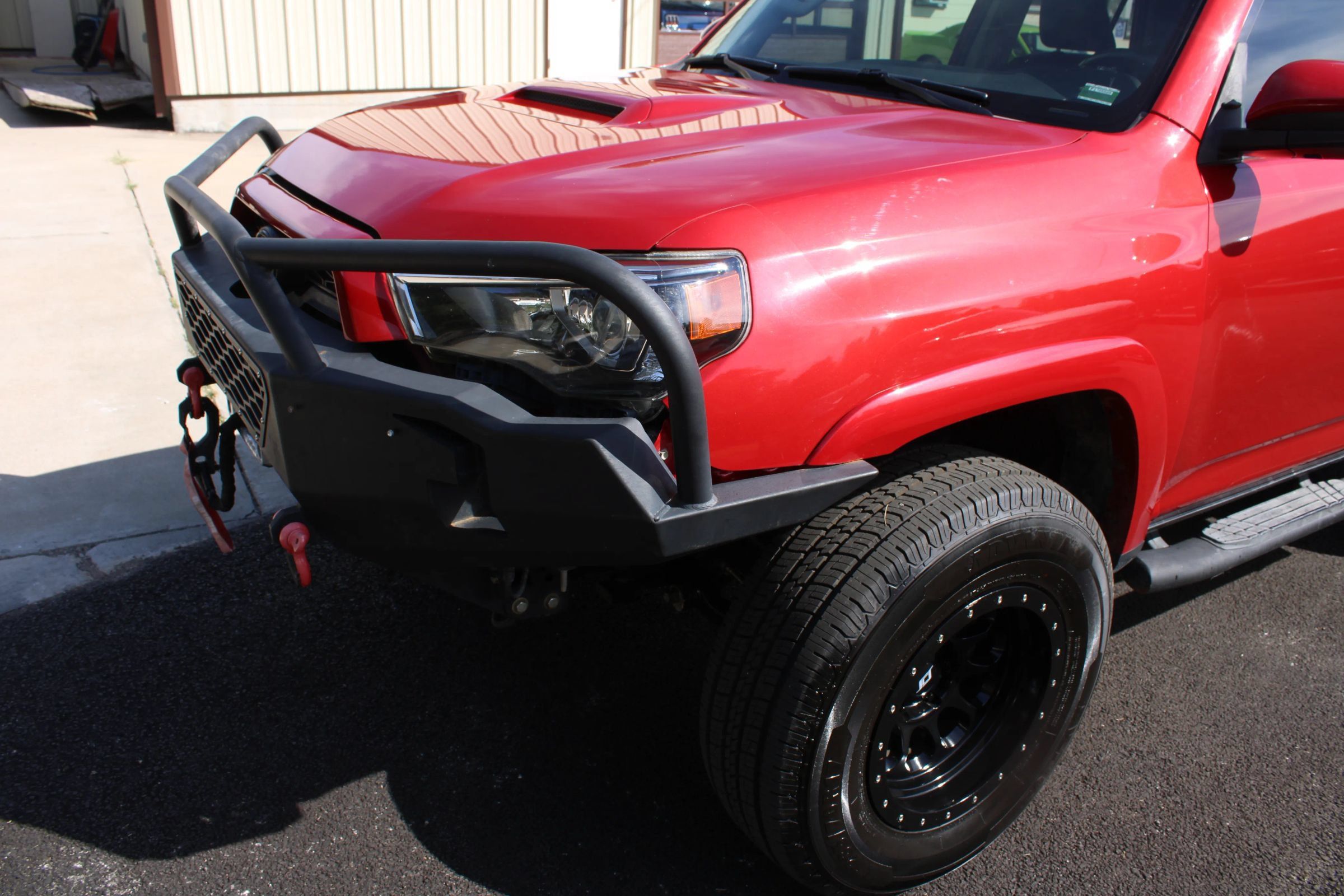 Used 2017 Toyota 4Runner TRD Off-Road Premium AWD/4WD image 3