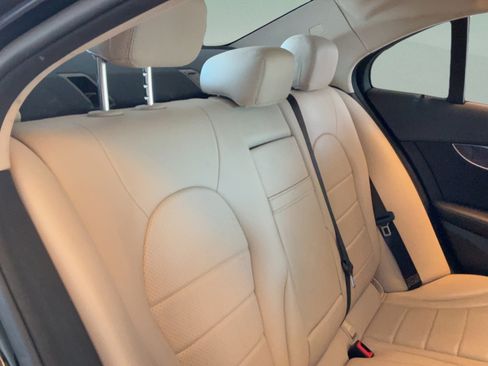 Used 2020 Mercedes-Benz C 300 4MATIC Sedan image 42